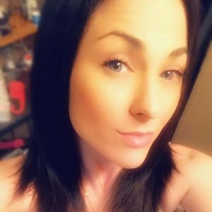 Meet your Posher, Charee